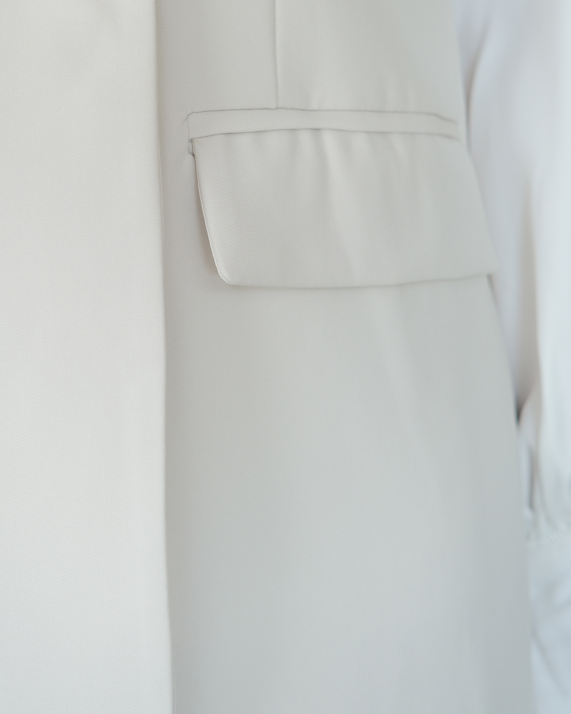 VELA VEST - LIGHT GREY