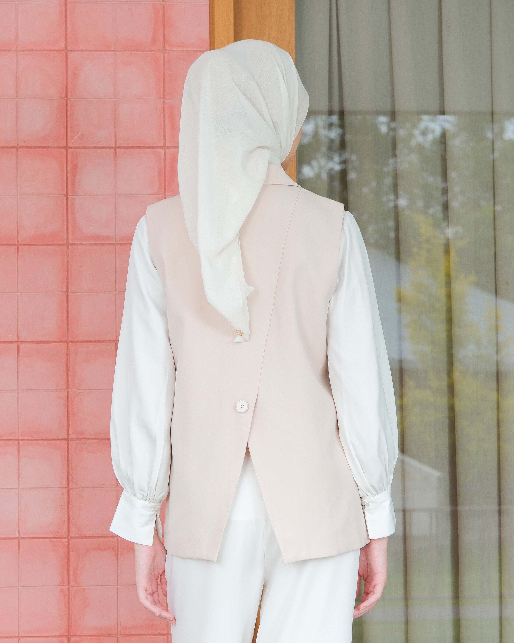 VELA VEST - PINK