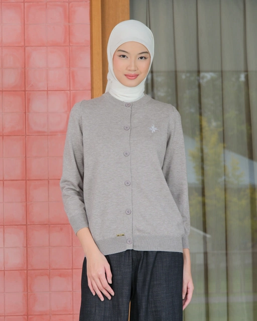 Image of XEVIRA KNIT - GREY