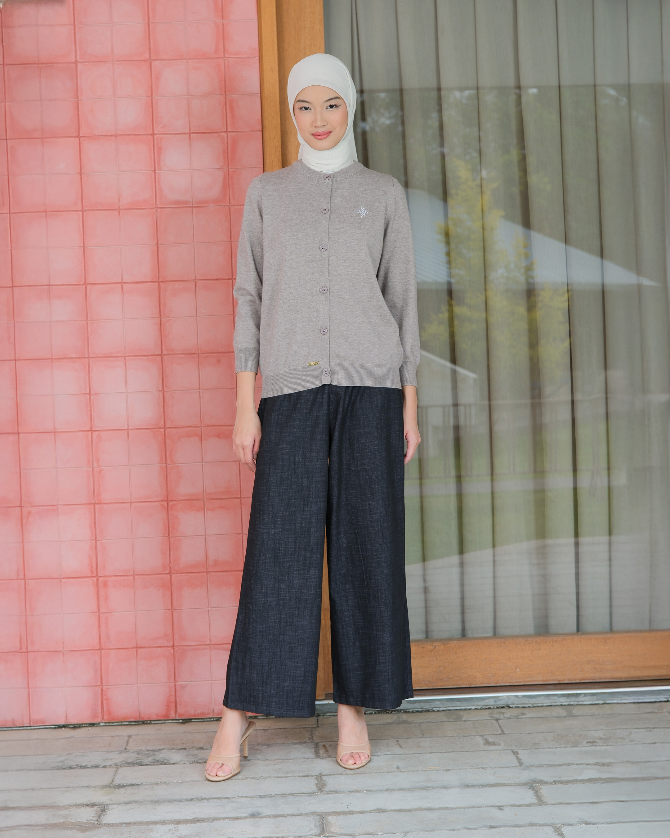 XEVIRA KNIT - GREY