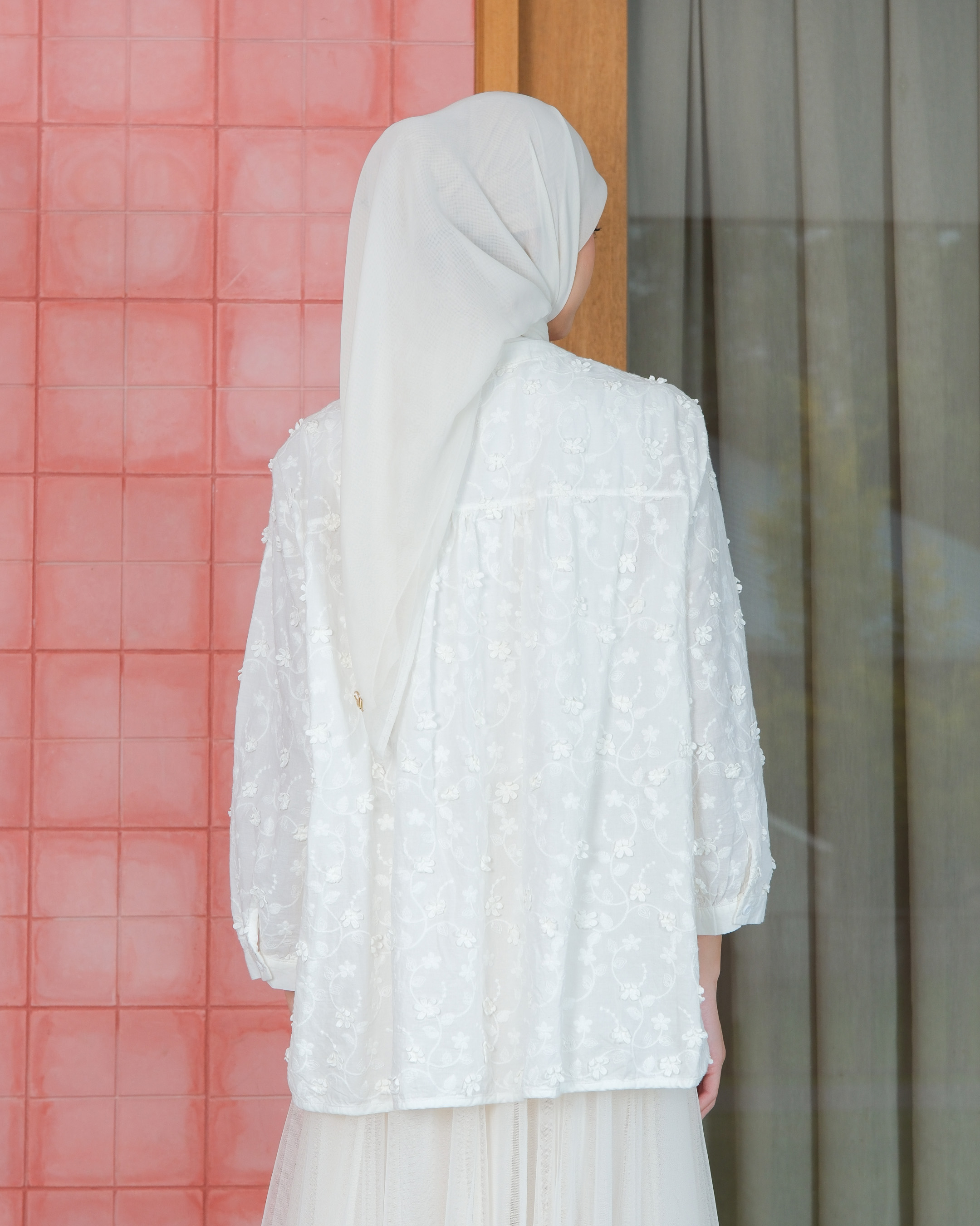 YULA BLOUSE