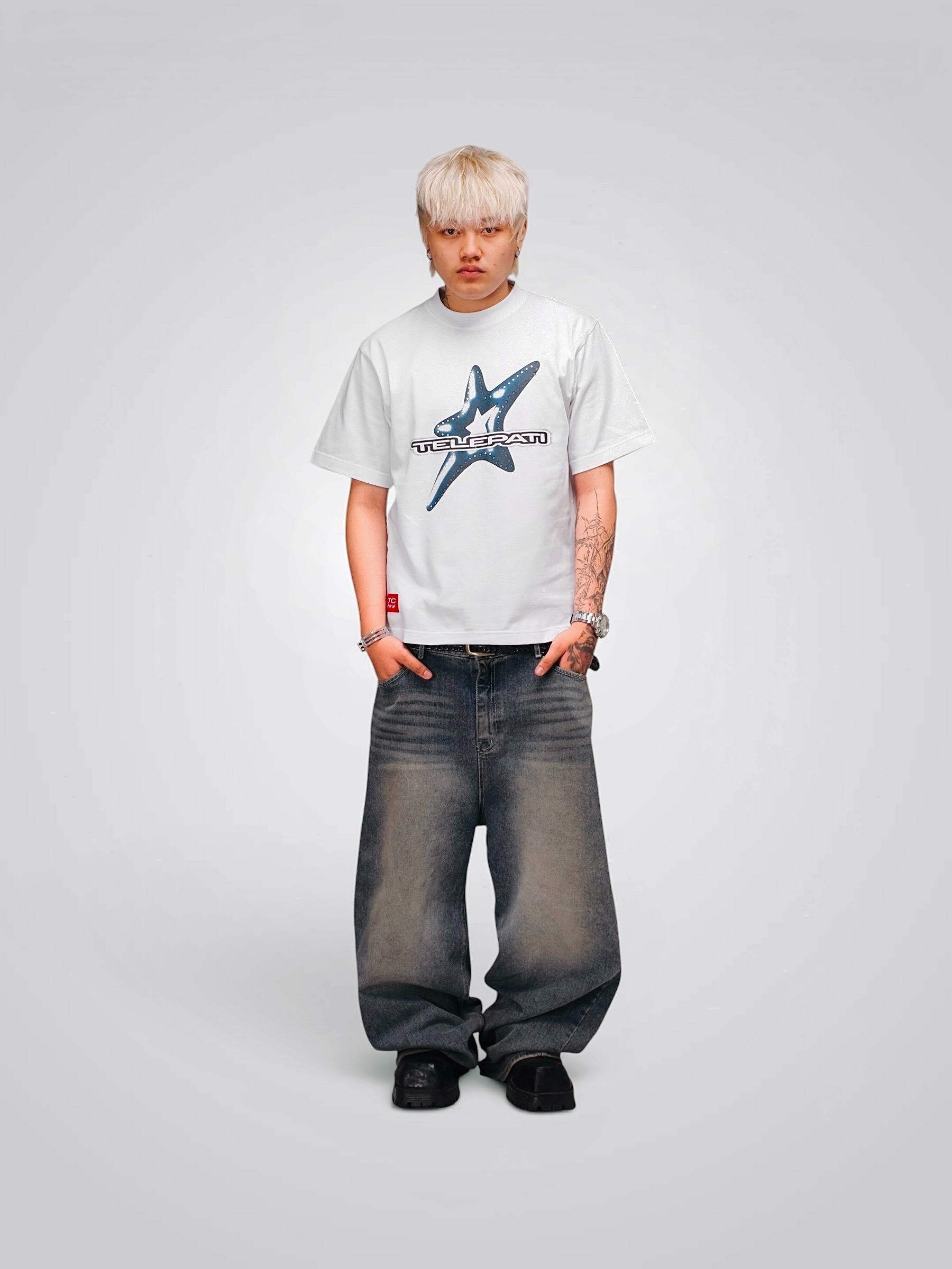 TSHIRT TELEPATI BLUE STAR WHITE REGULAR FIT