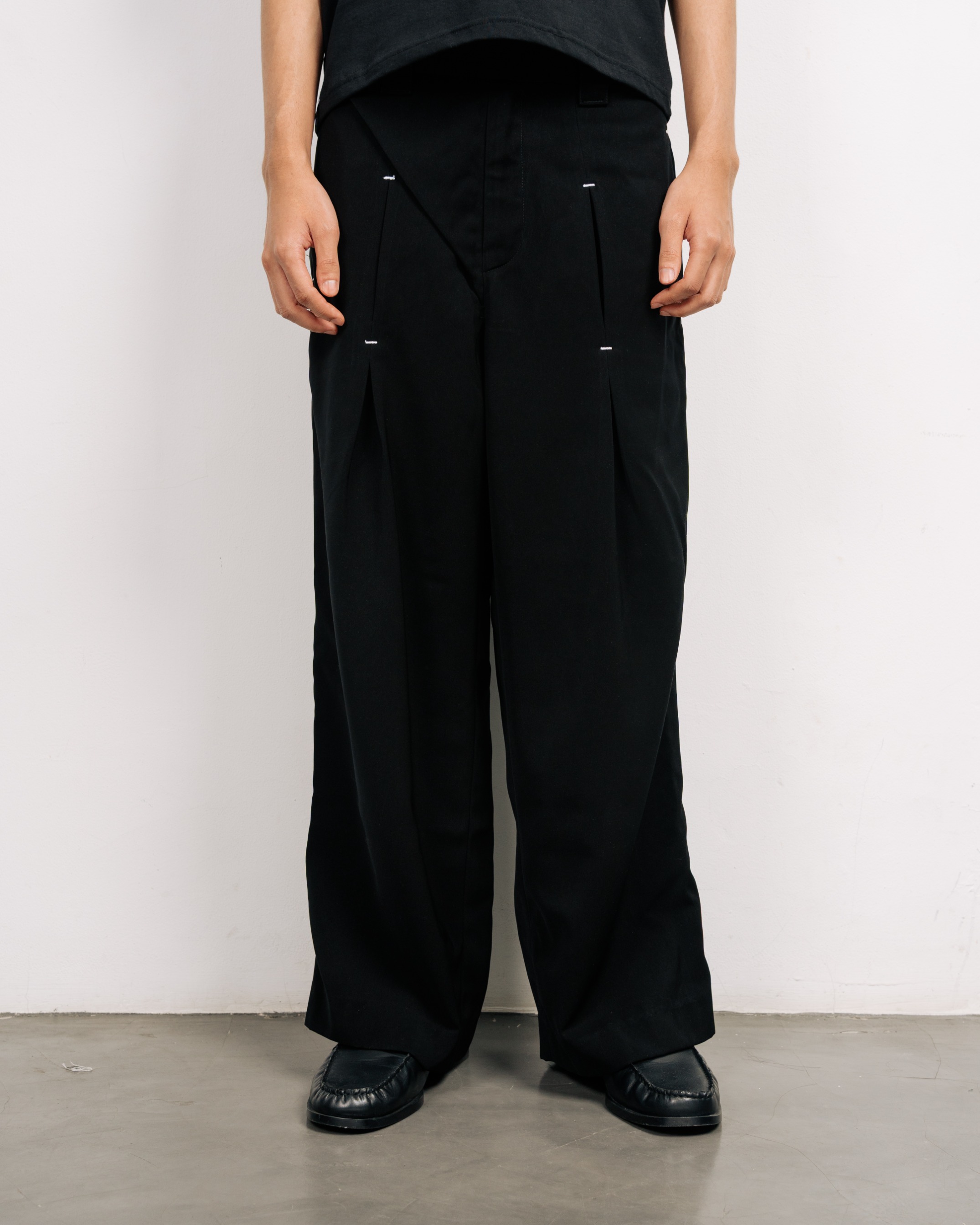 PLATED LAYER TROUSER BLACK