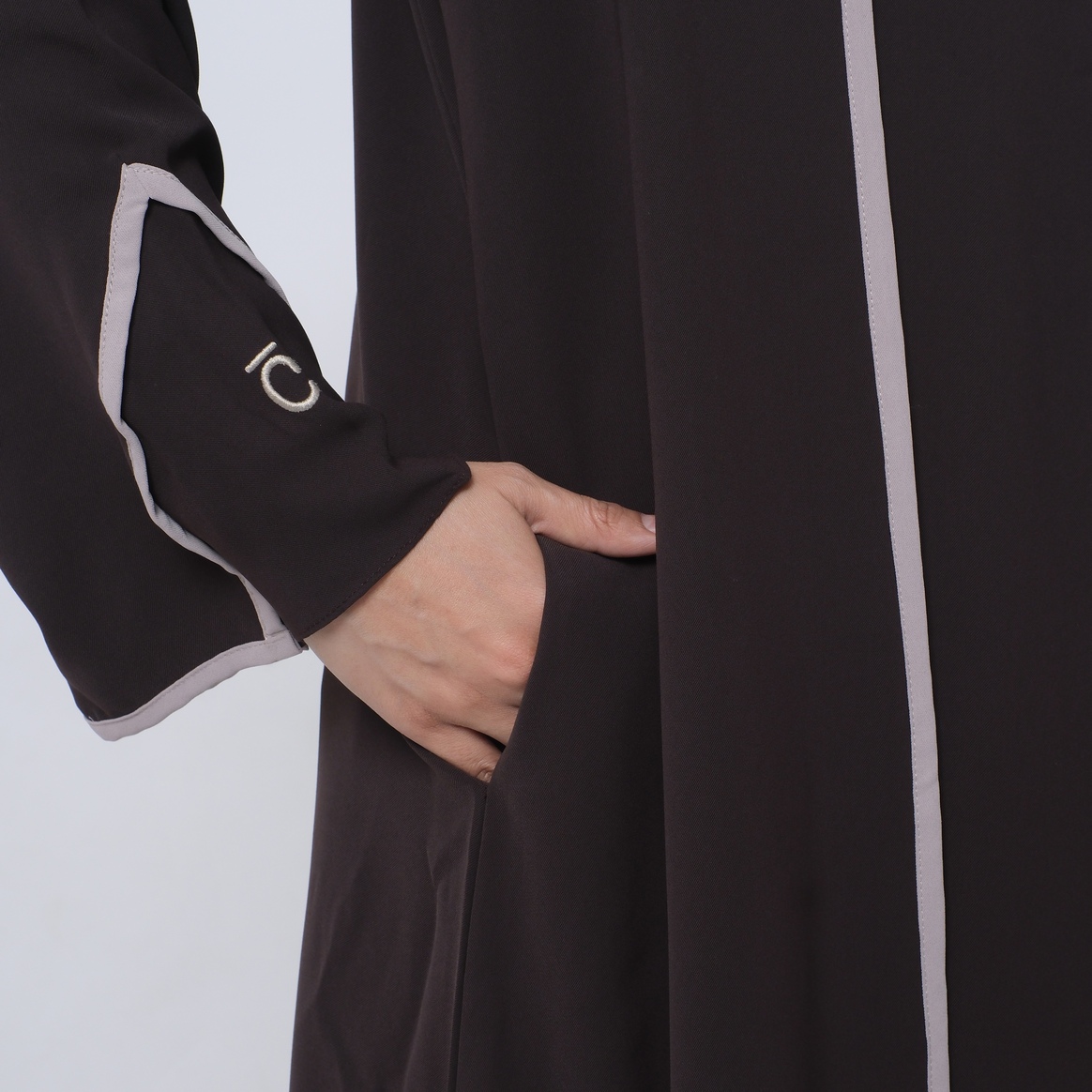 Chadaree - Saniya Abaya