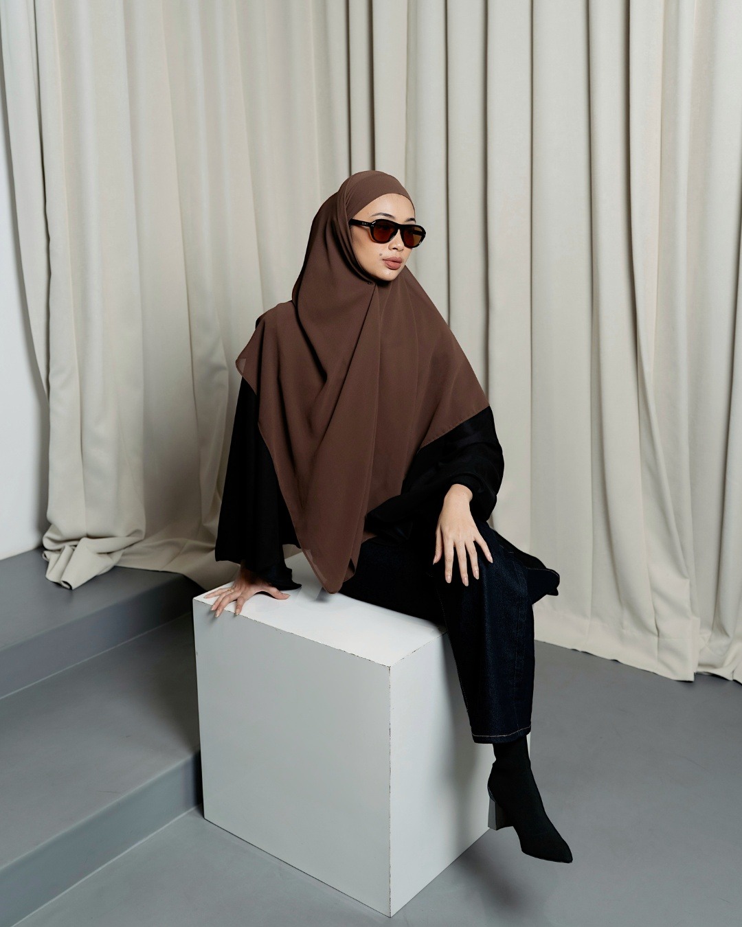 Monoxroom - Rua Khiban ( Khimar Bandana)