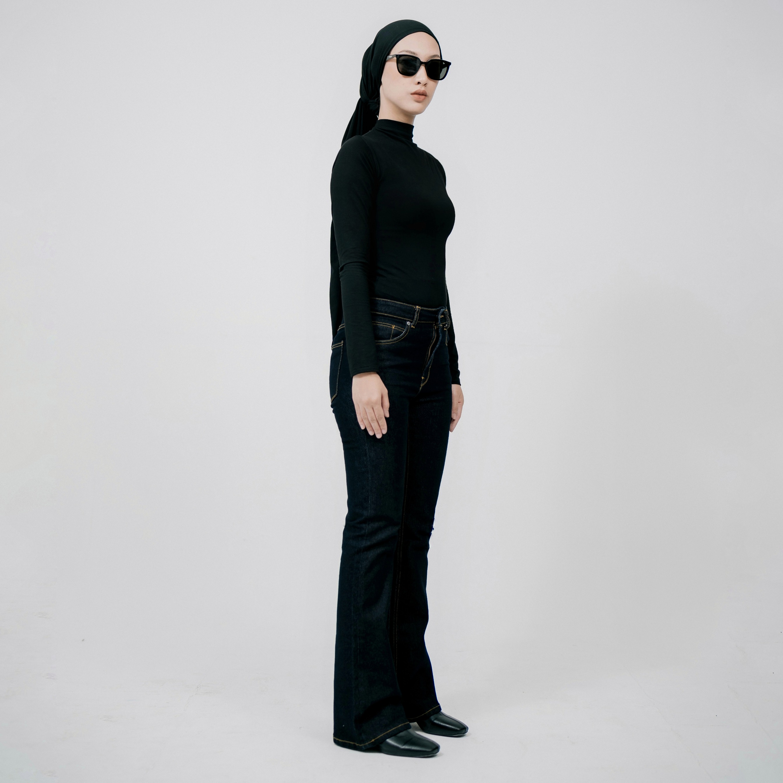 Monoxroom - Jovi Flare Pants Jeans Wanita
