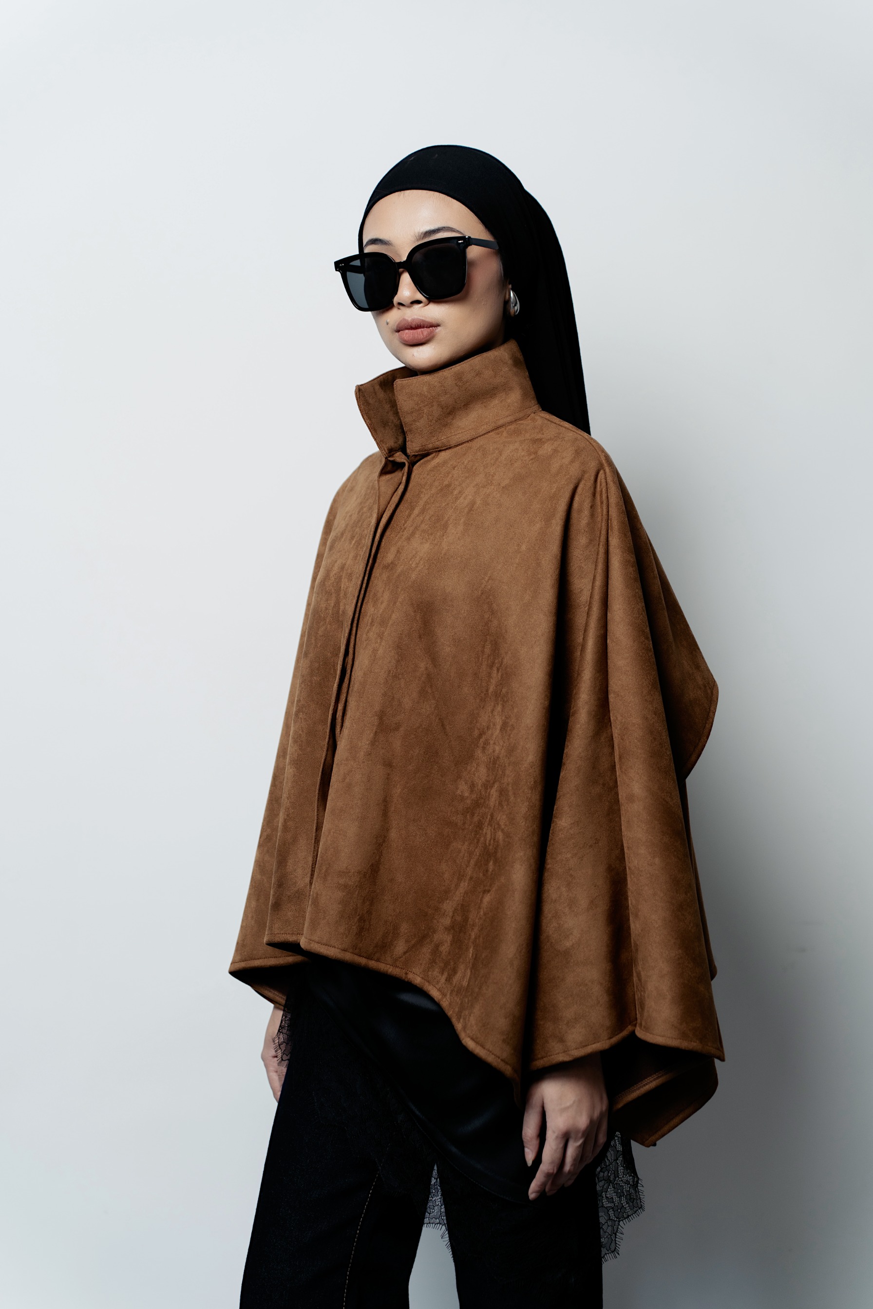 Monoxroom - Terra Suede Cape