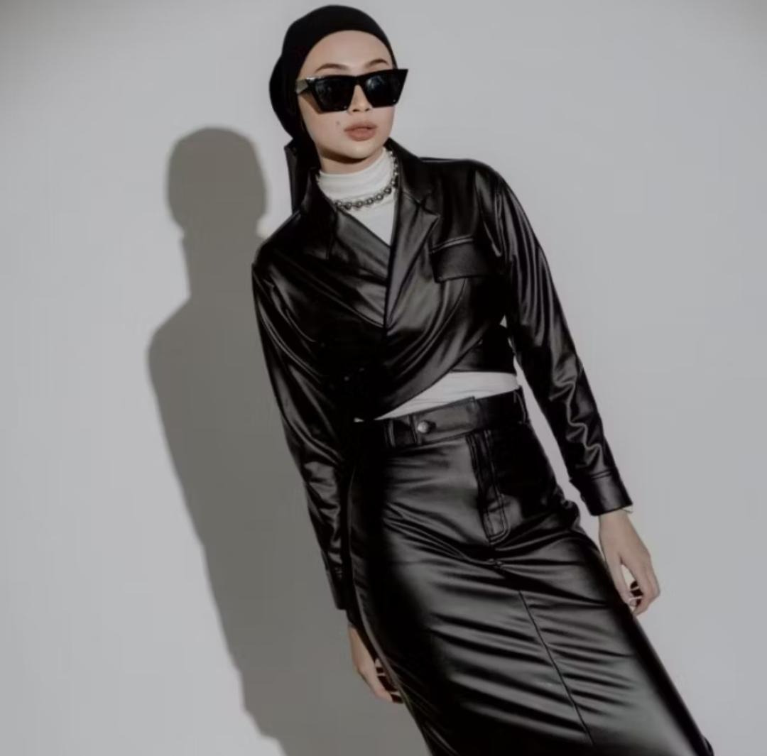 Monoxroom - Cropped Leather 