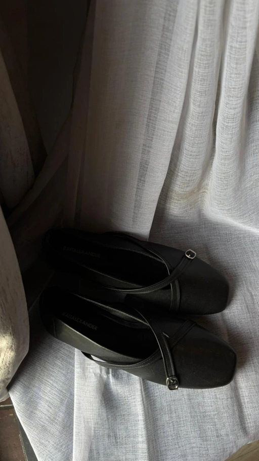 Image of Raitalexander - Grace in Noir Black Flatshoes