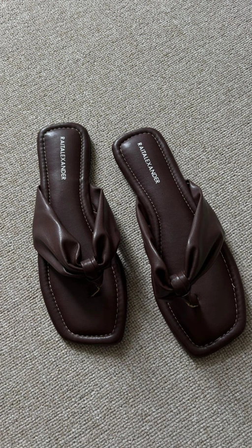 Image of Raitalexander - Essential Knot Slide Dark Brown