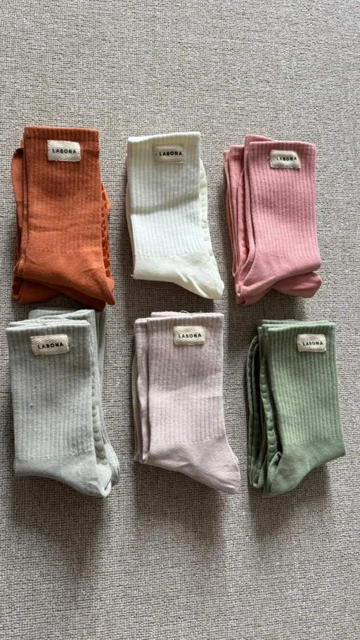 Image of Raitalexander x Labona Yoga Pilates Anti Slip LABONA – Non Slip Socks Wanita