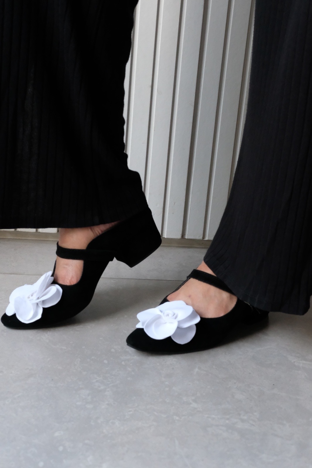 ALURA HEELS BLACK 