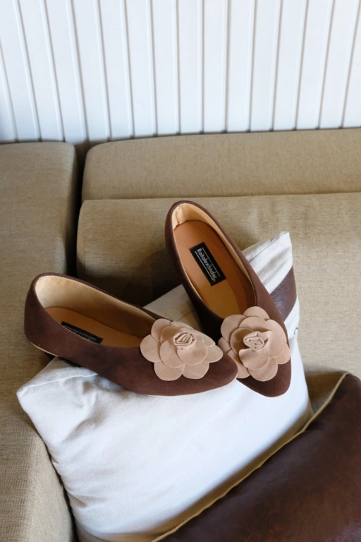 Image of JESSY COFFEE - FLAT SHOES