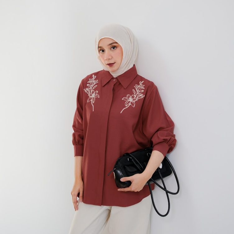 Lily Top