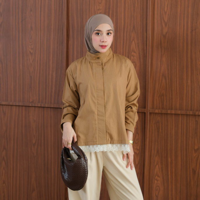 Ergie Top