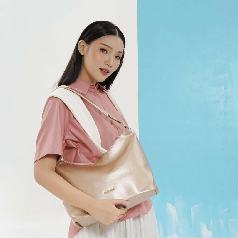 Bundling Hobo Totebag + Neony Bag Charm merché