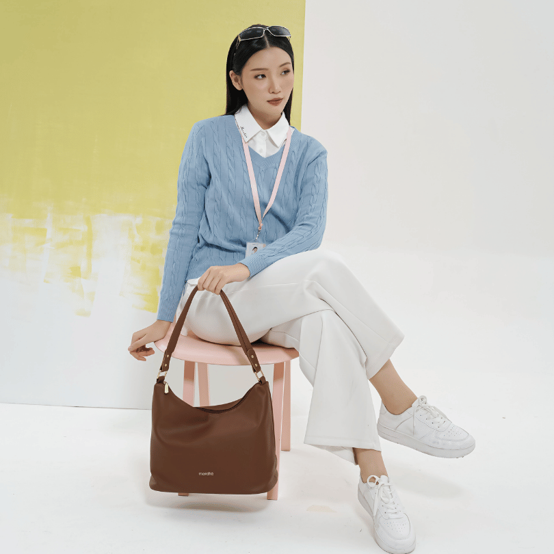 Bundling Hobo Totebag + Neony Bag Charm merché