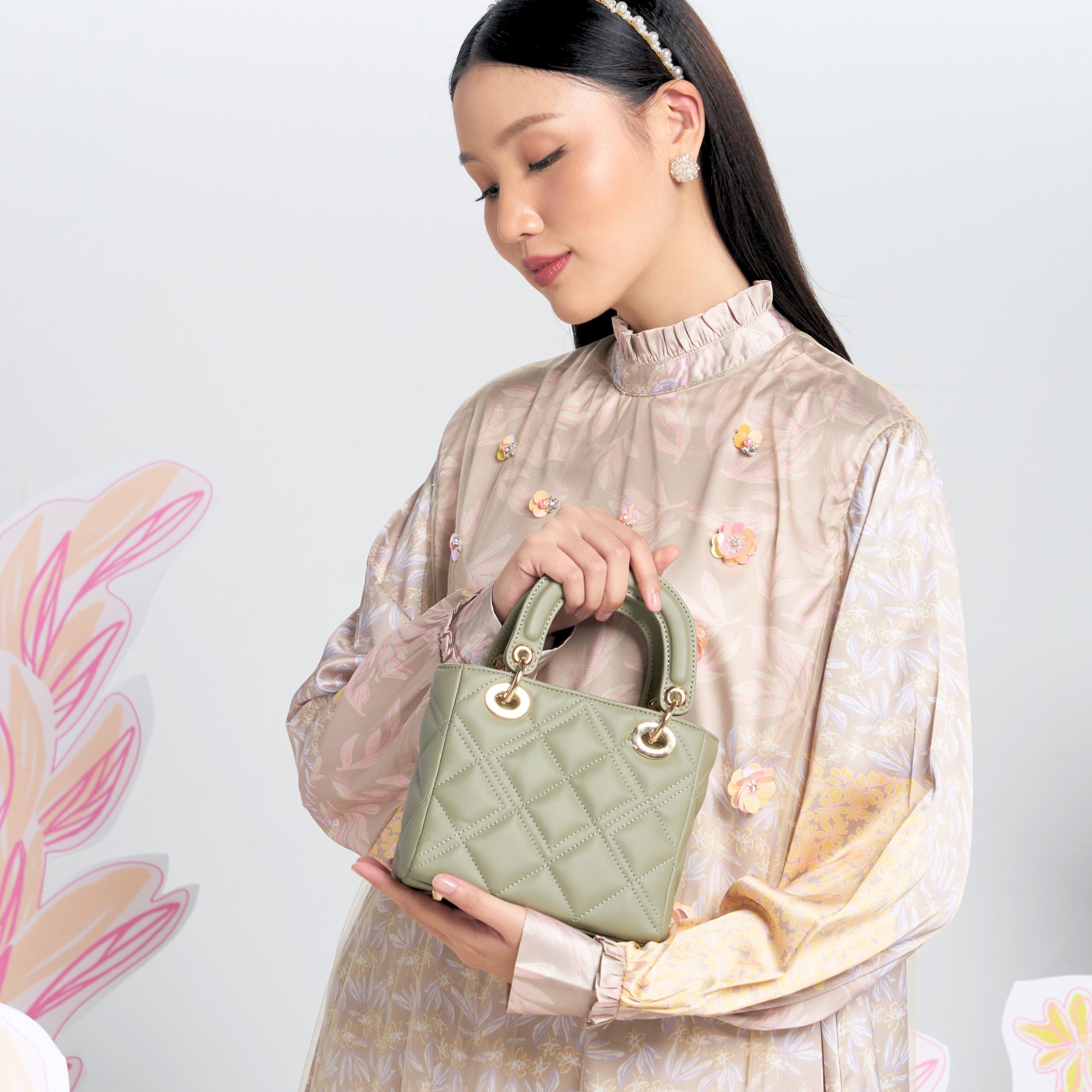 Charlotte Hand Bag merché