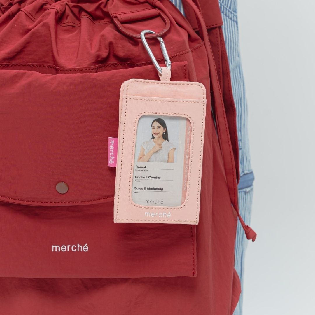 Fiola Card Pouch Charm merché