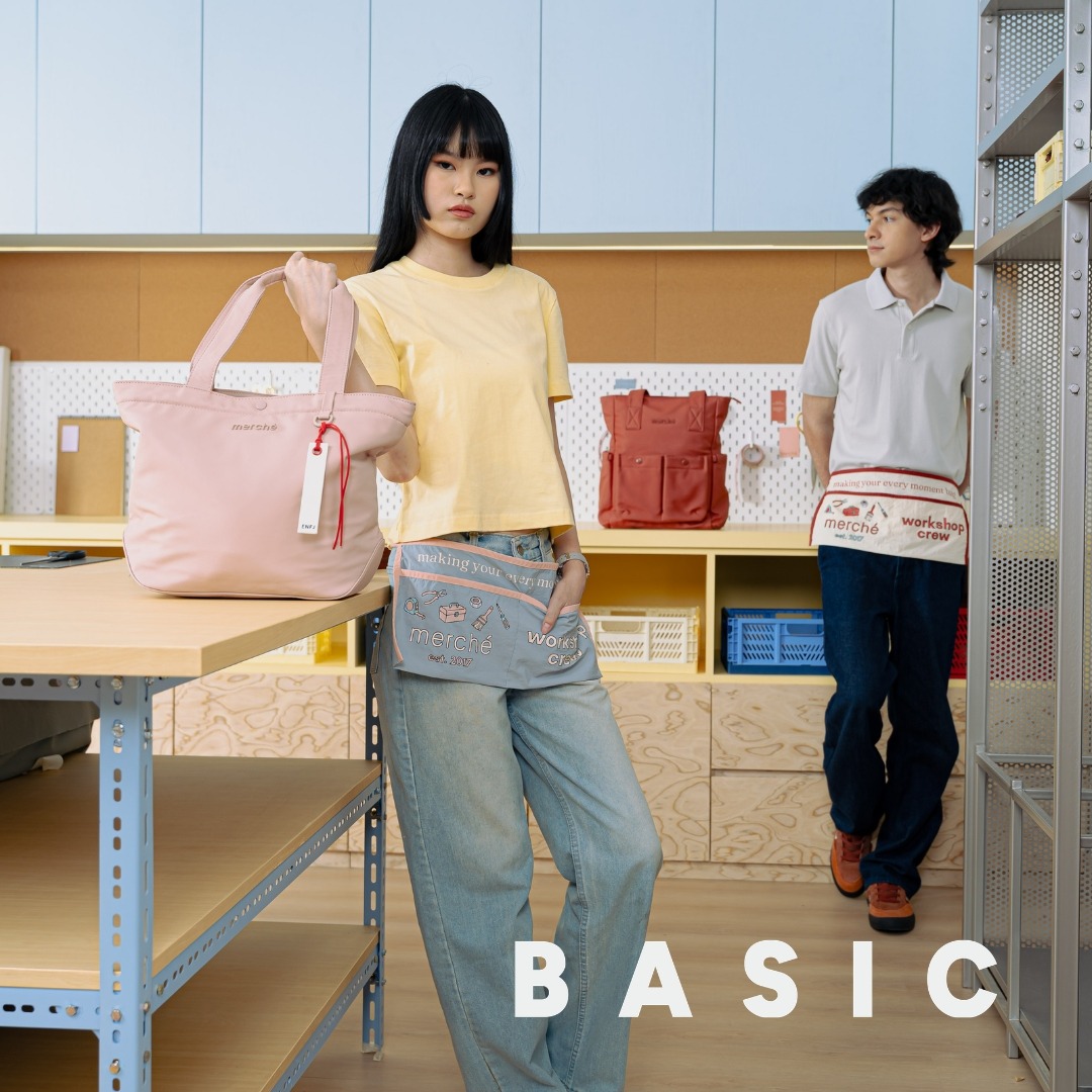 Aileen Totebag merché
