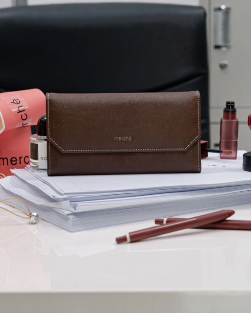 Image of Sheryl Long Wallet merché
