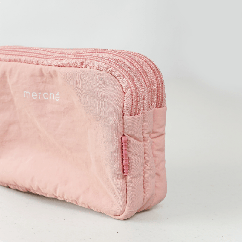 Elena Pouch  merché