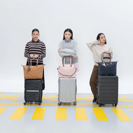 Image of Alice Large Tote Bag Brown Label merché