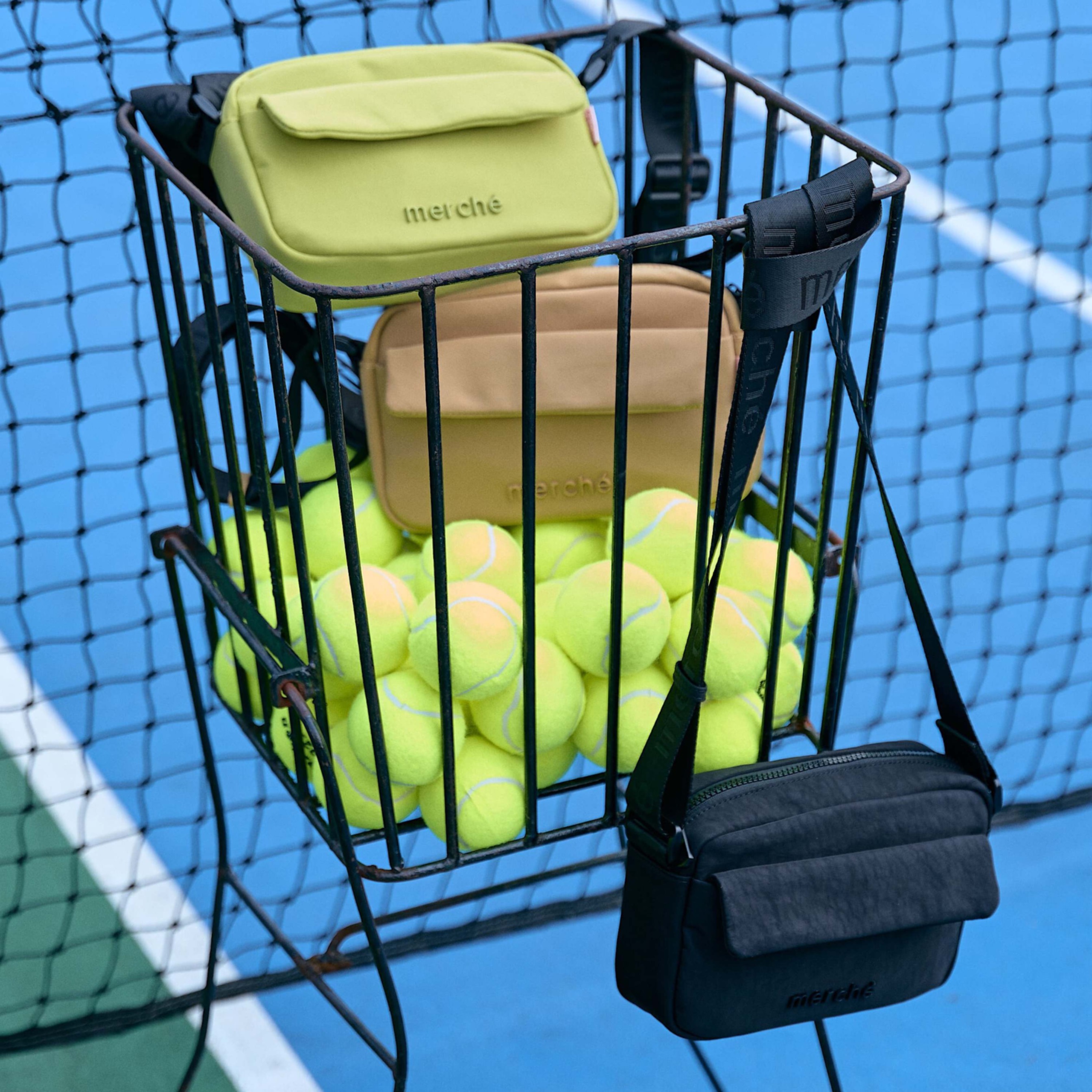 Eden Sling Bag  merché
