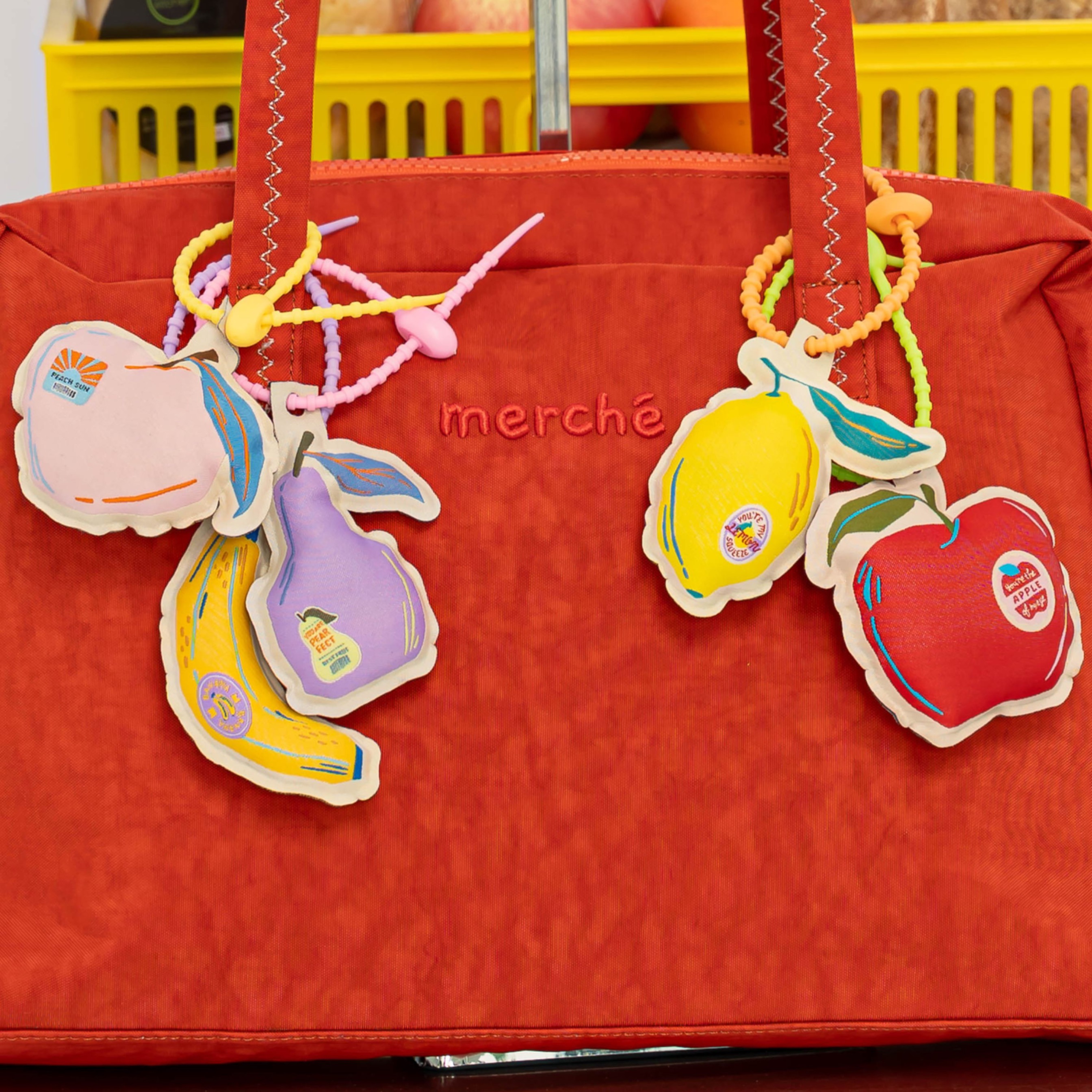 Market Puff Charm merché