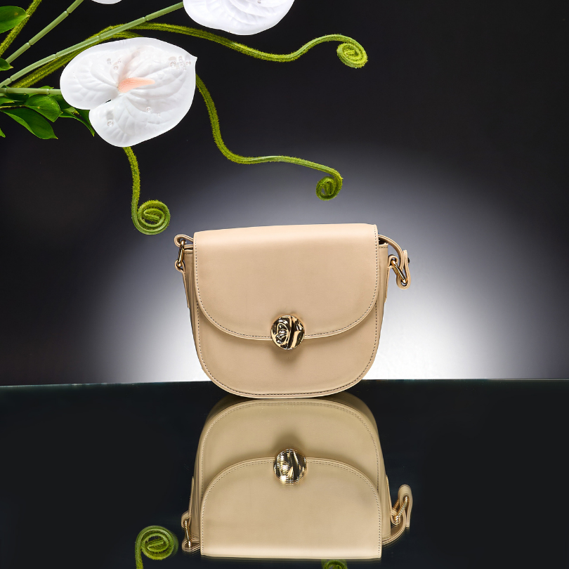 Naia Flap Bag merché