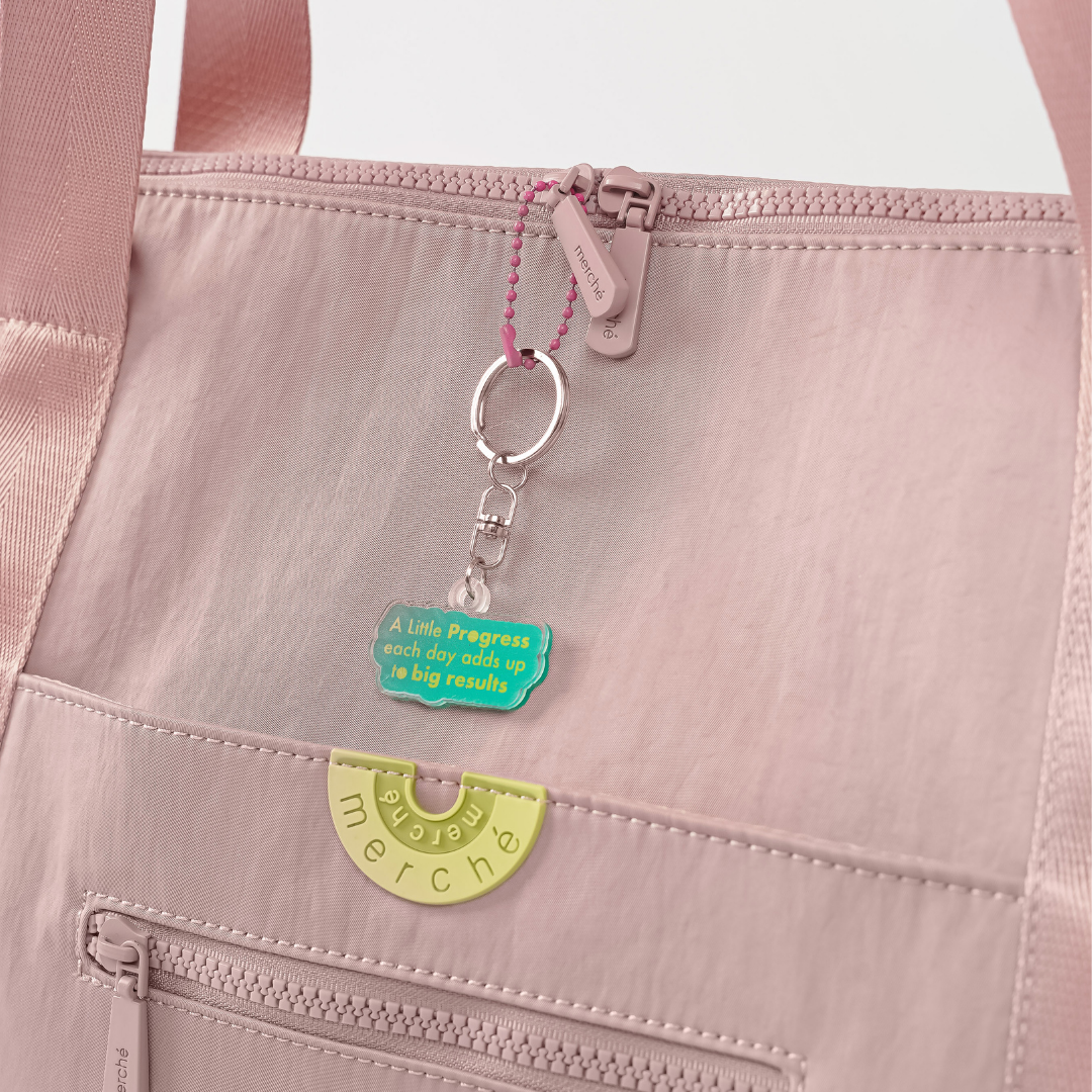 The Sport Keyring merché