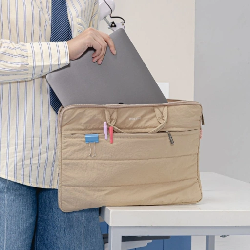 Image of Clay Laptop Sleeve merché