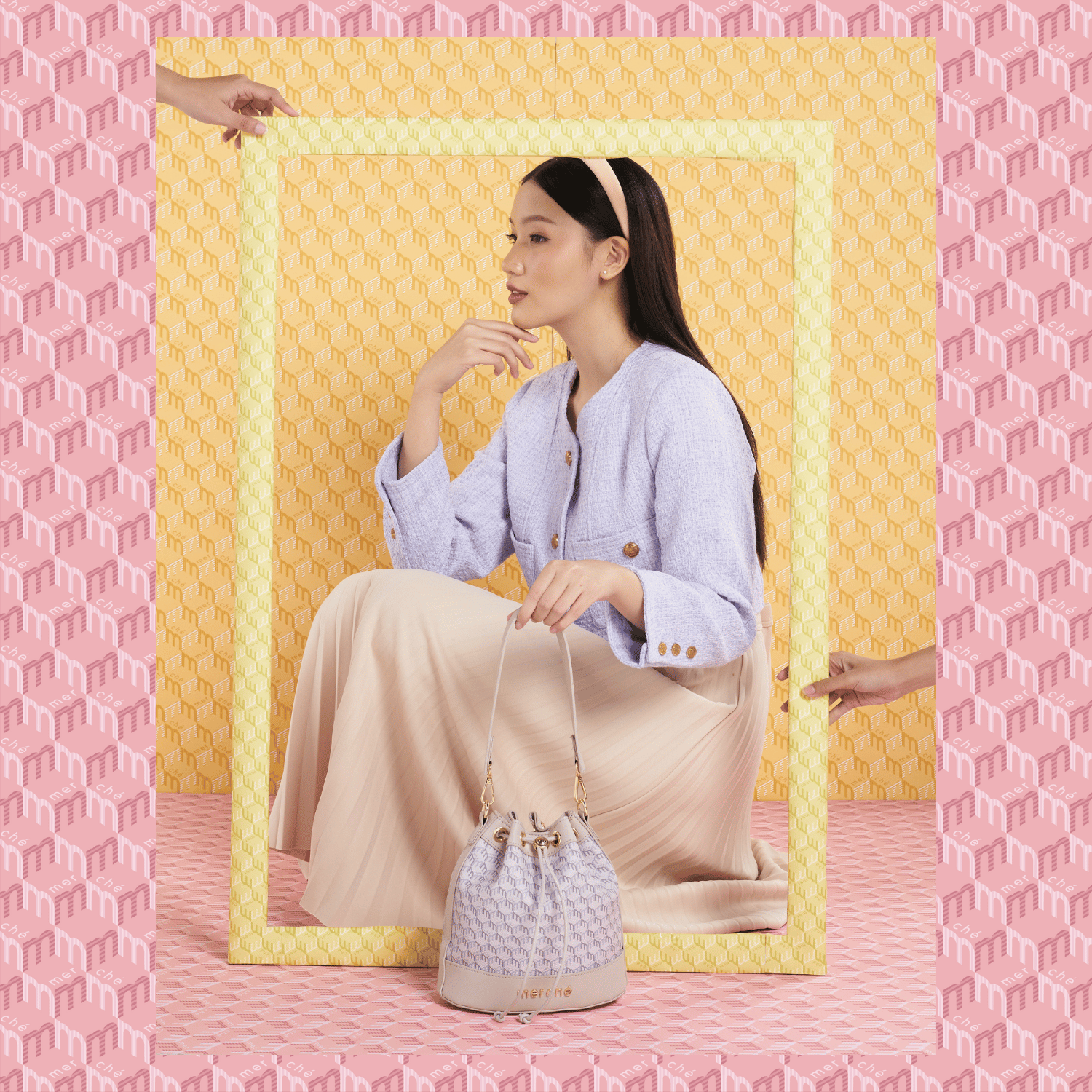 Vanessa Monogram Bucket merché