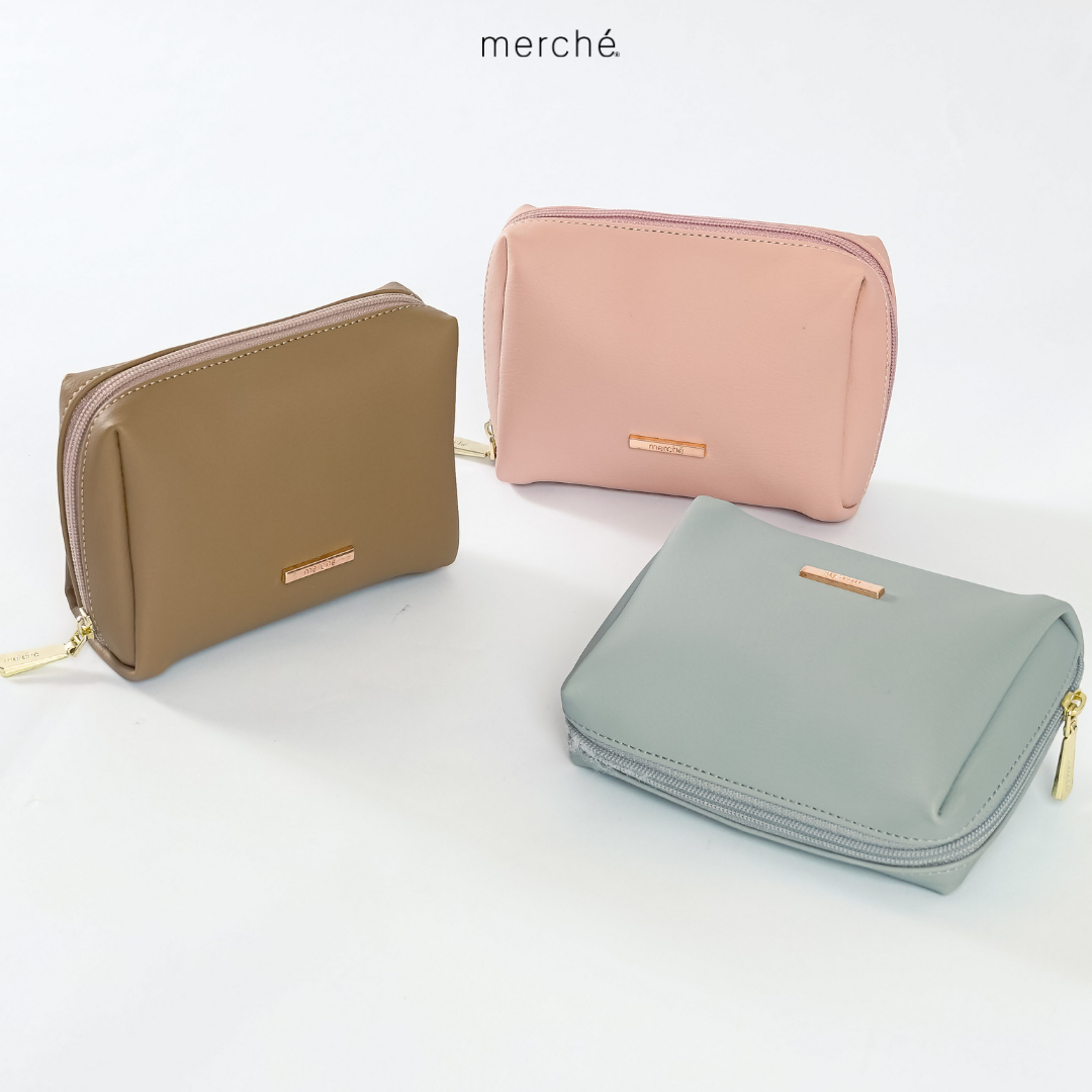 Emily Pouch merché