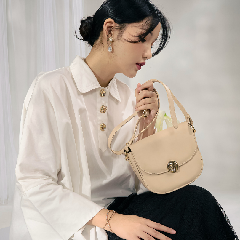 Naia Flap Bag merché