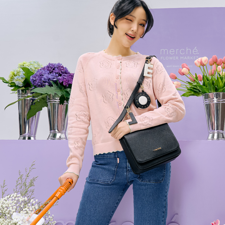 Milly Midi Flap Bag merché