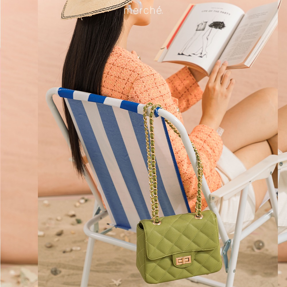 Claire Square Flap Bag merché