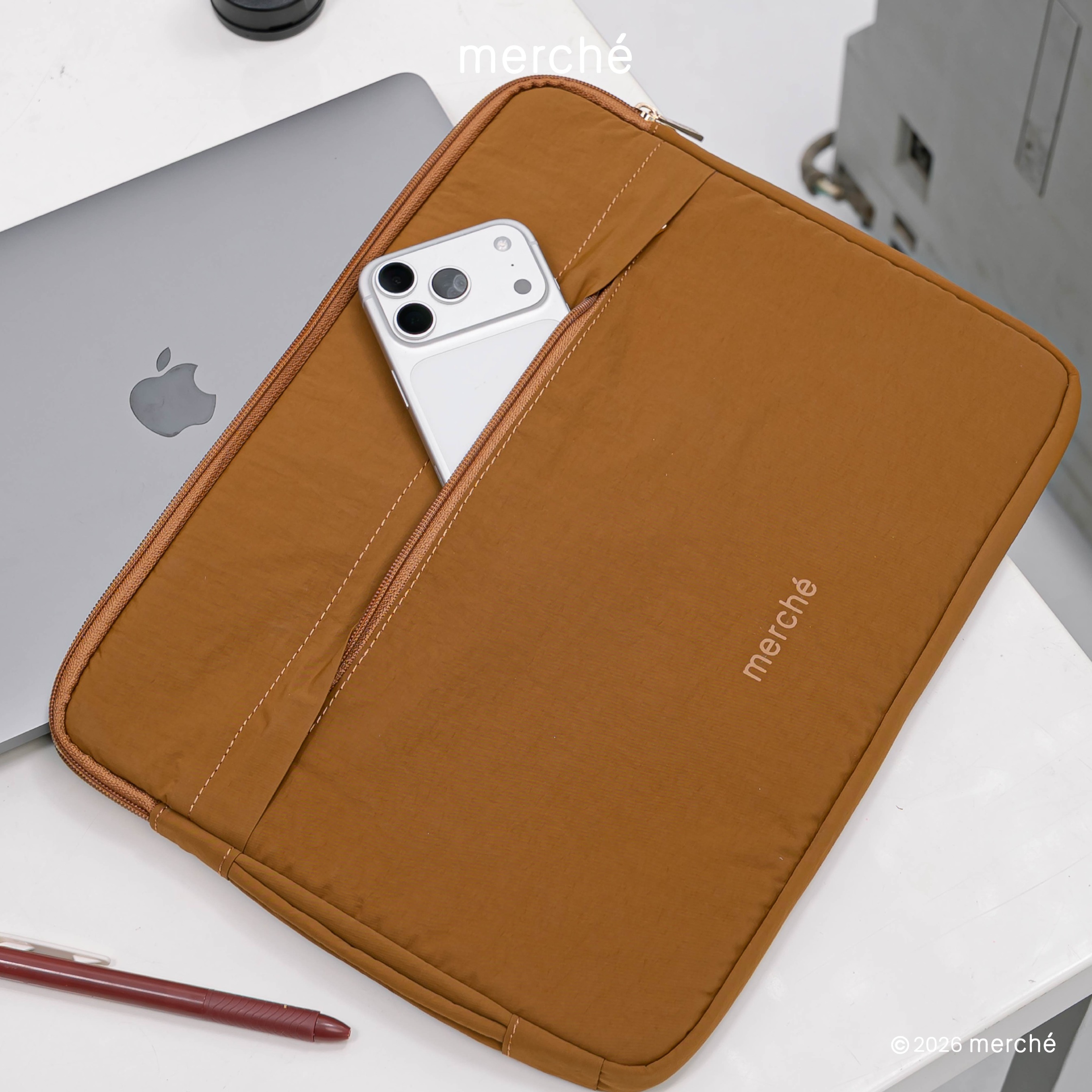 Cora Laptop Sleeve merché