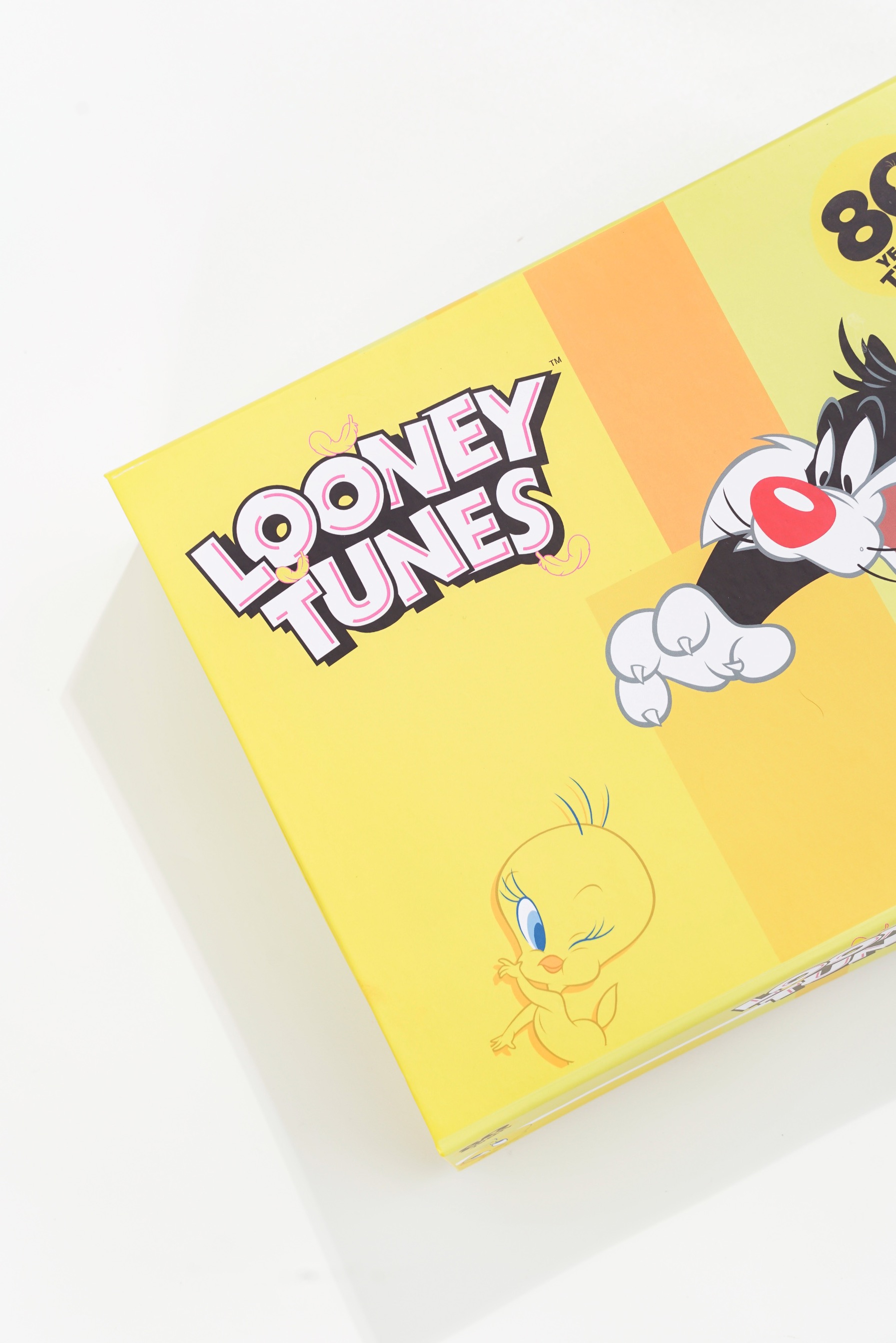 Hardbox - Magnet Mailer