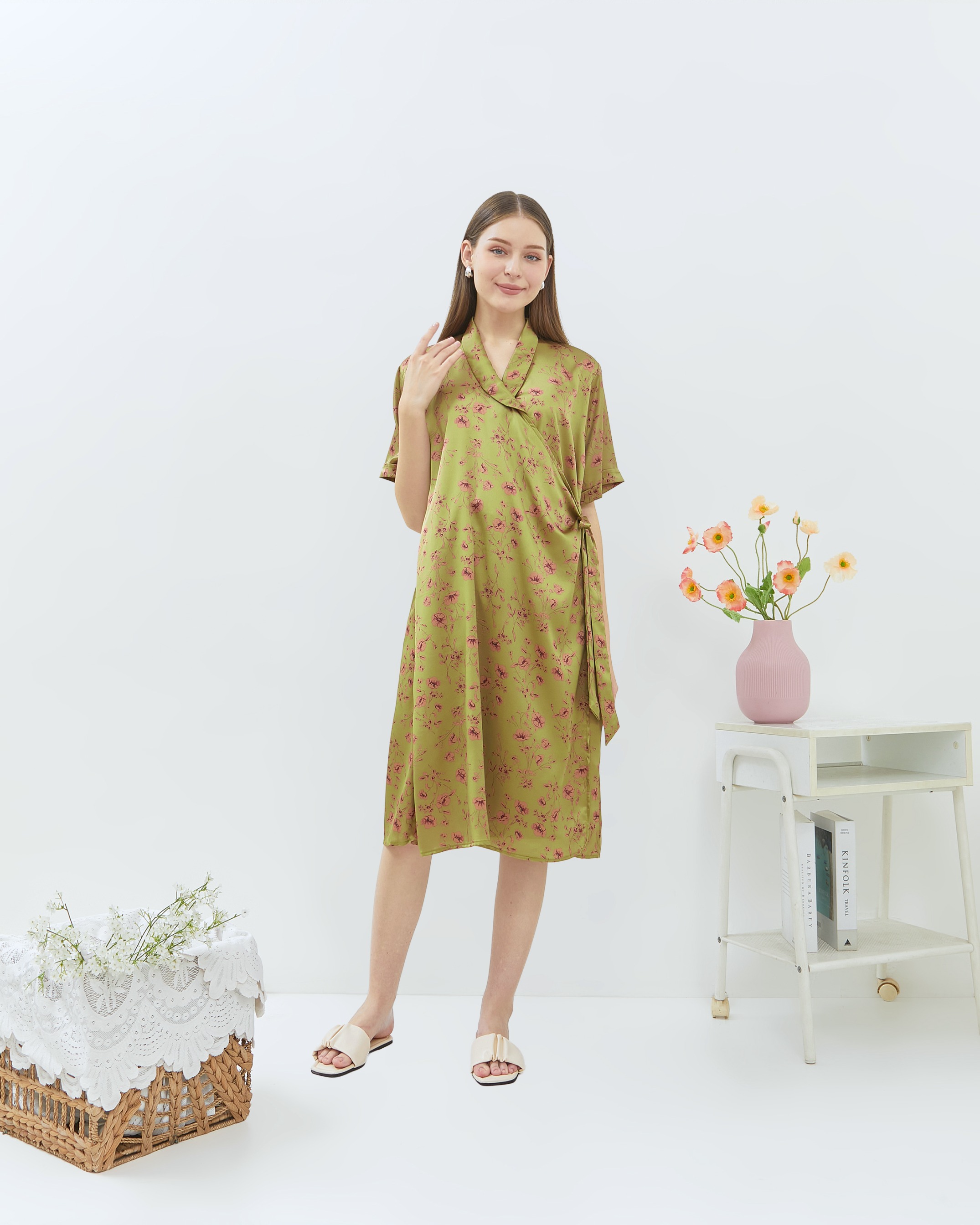 Naura Kimono Mini Exclusive Series - DYD Label - Homedress Bahan Organic Silk