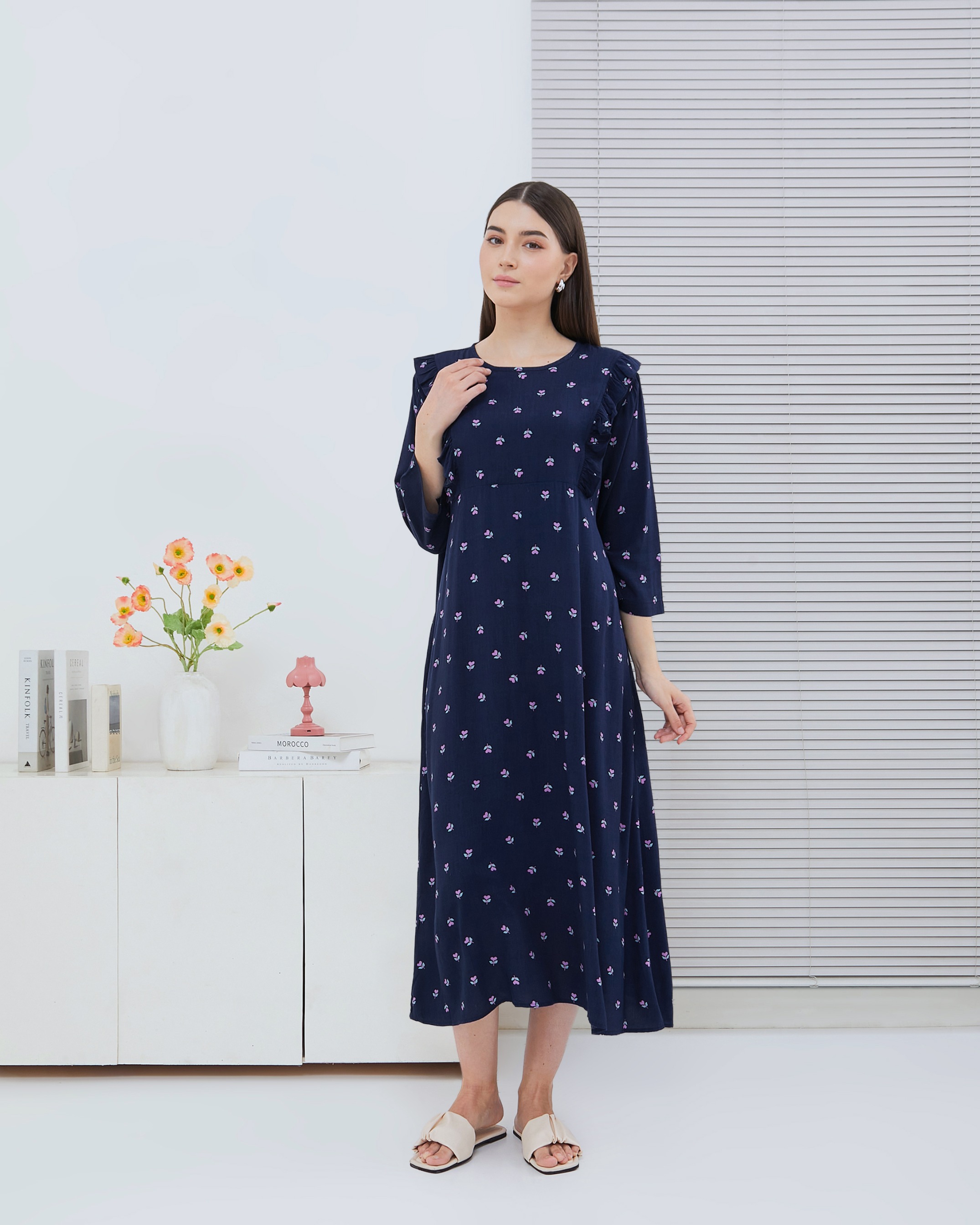 Maudy Maxi Dress Menyusui - DYD Label - Homedress Bahan Rayon Bukaan Samping