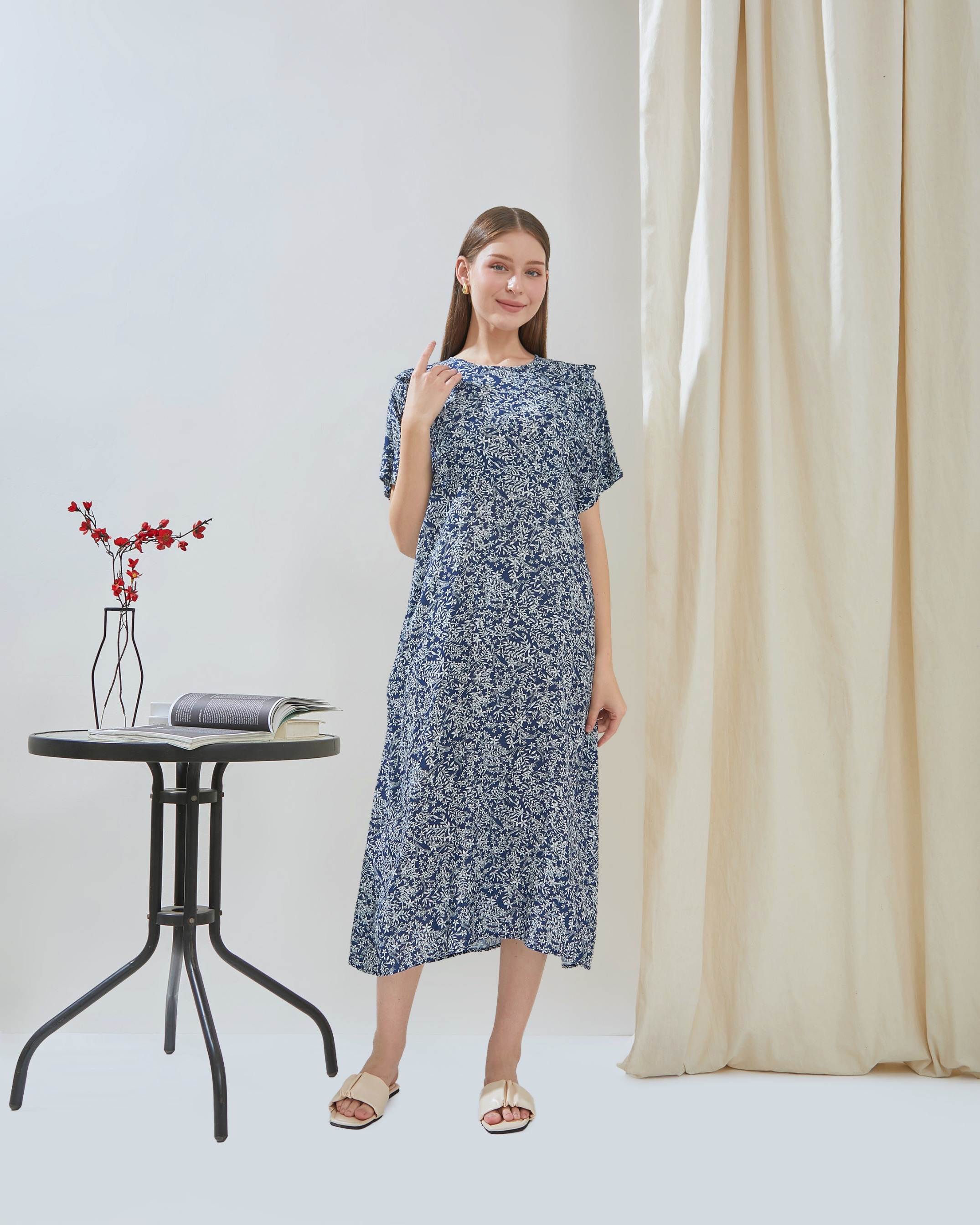 Maudy Midi Dress Menyusui - DYD Label - Homedress Bahan Rayon Bukaan Samping