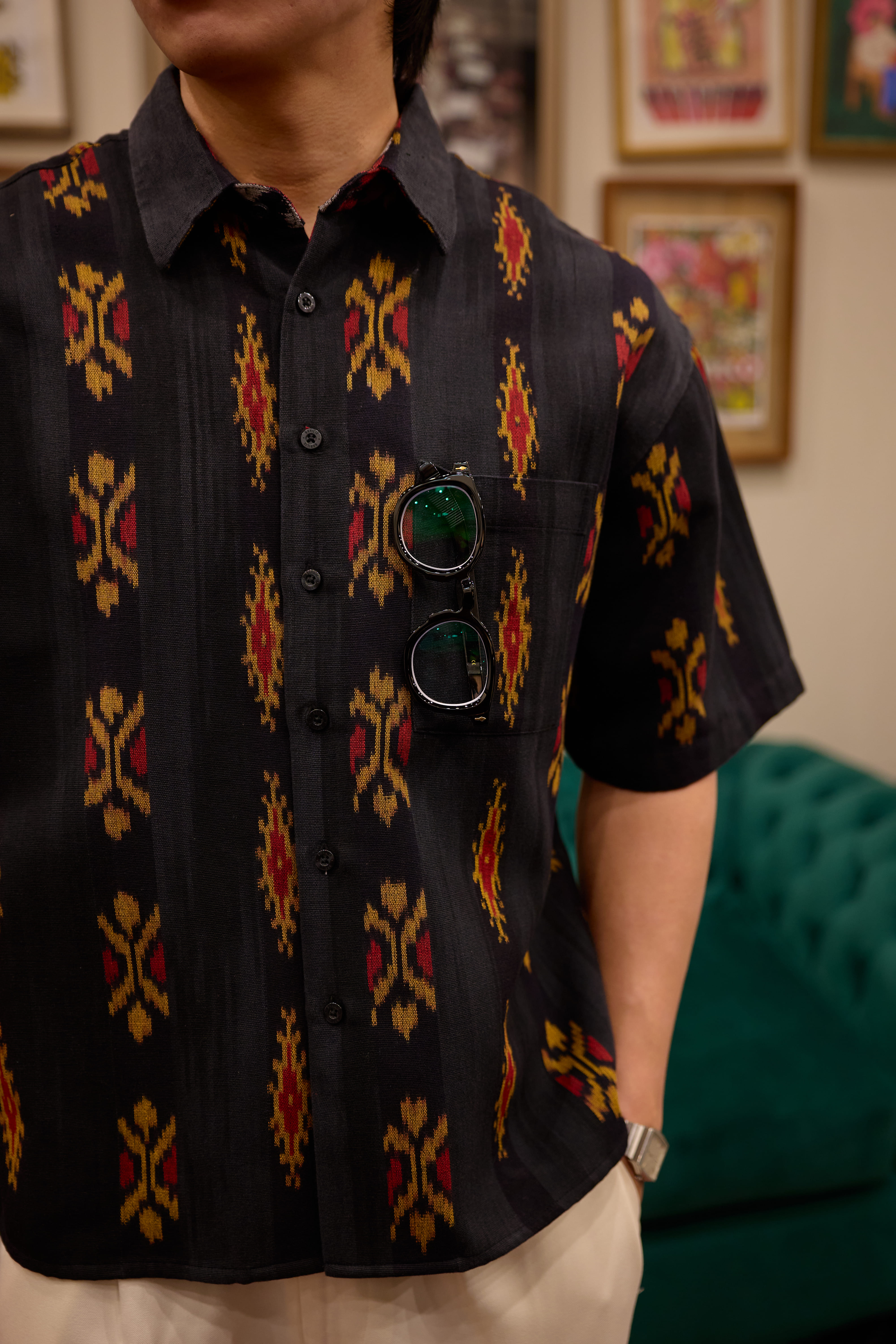 ETHNIC ROTE Boxy Short Sleeve