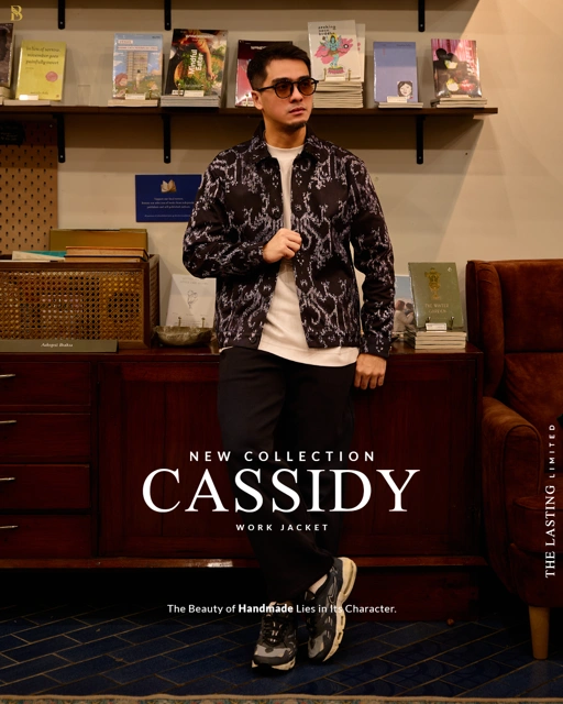 CASSIDY Boxy Jacket