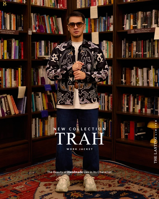TRAH Boxy Jacket