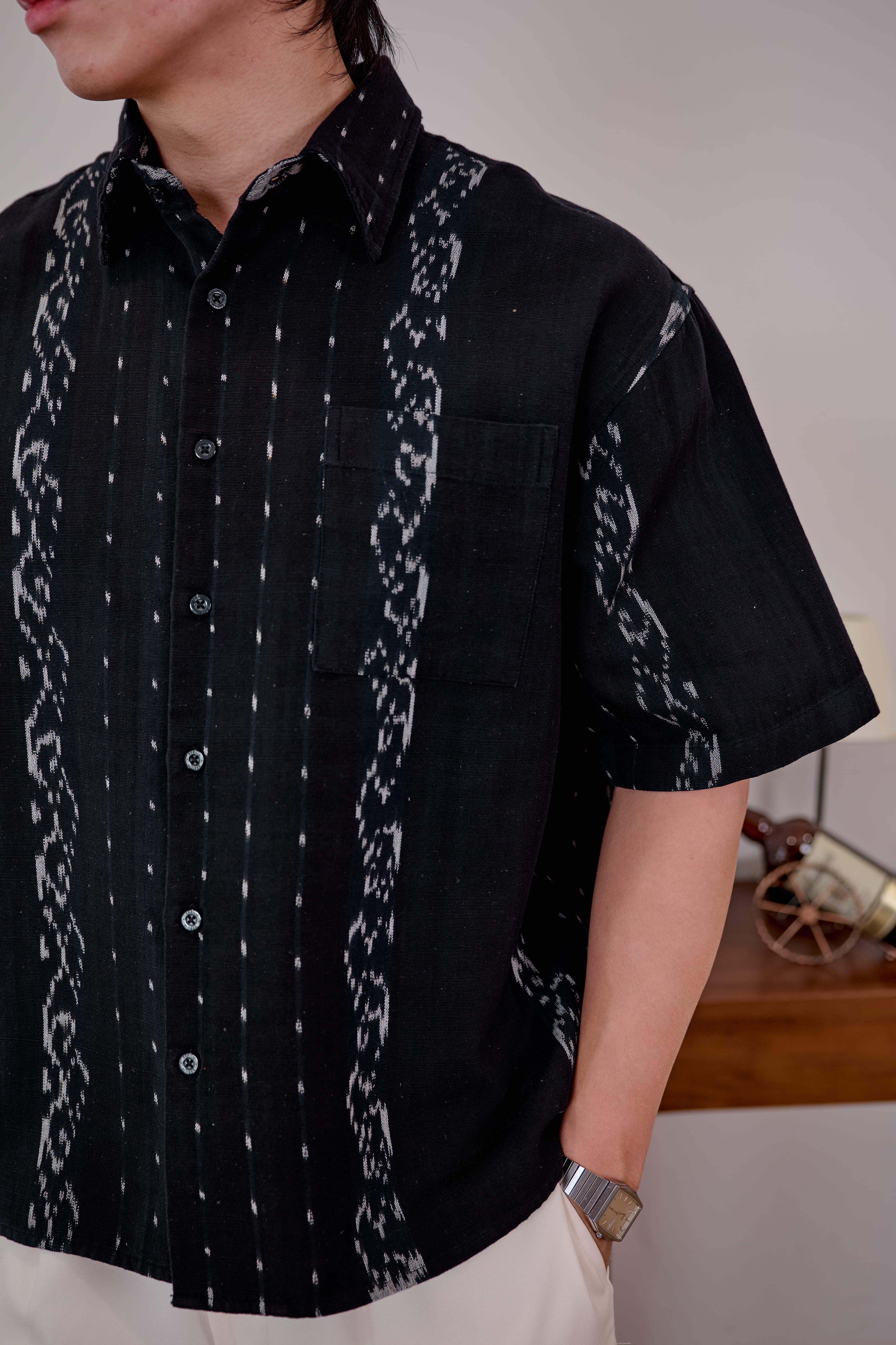 ETHNIC FLORES Short Sleeve
