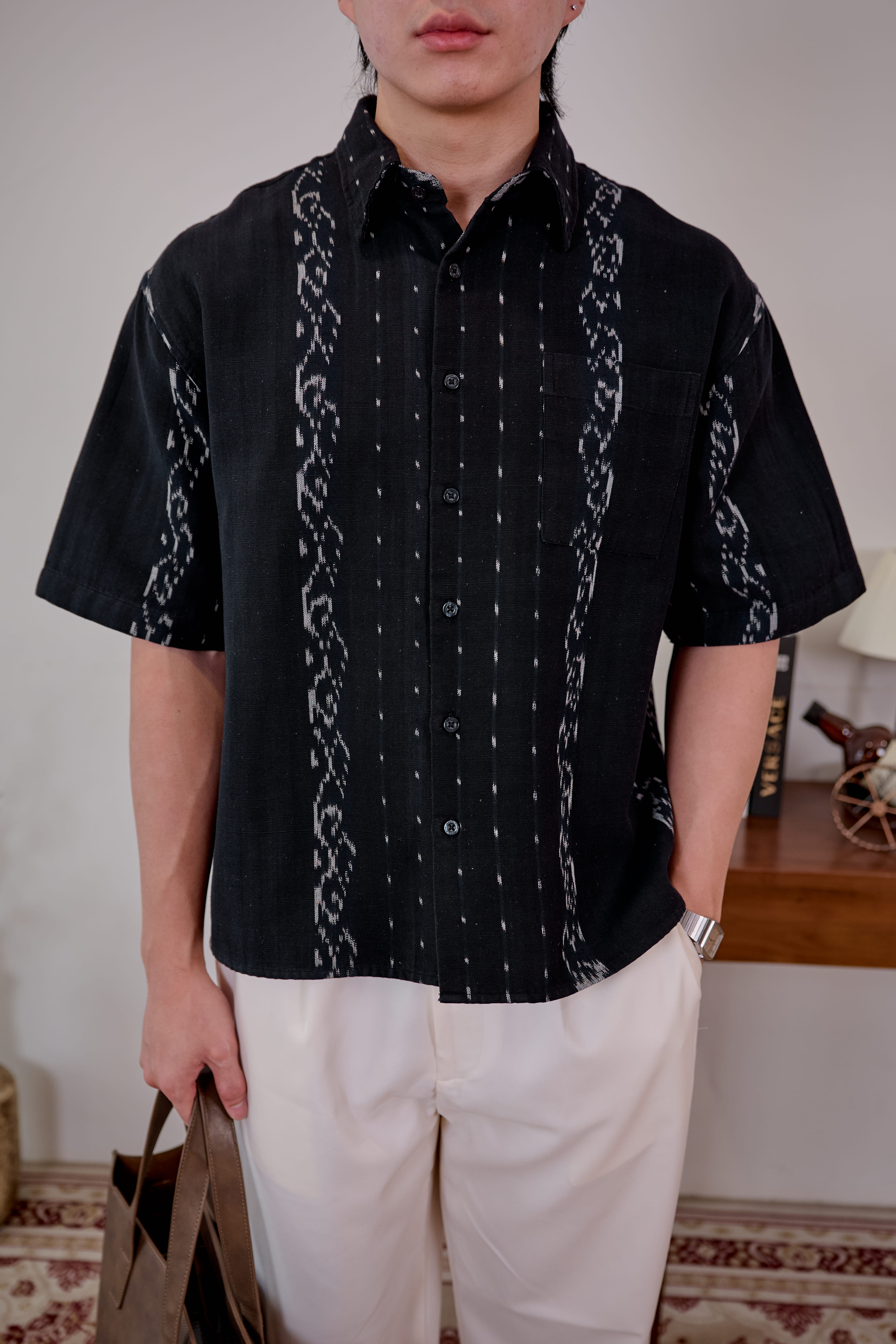 ETHNIC FLORES Short Sleeve