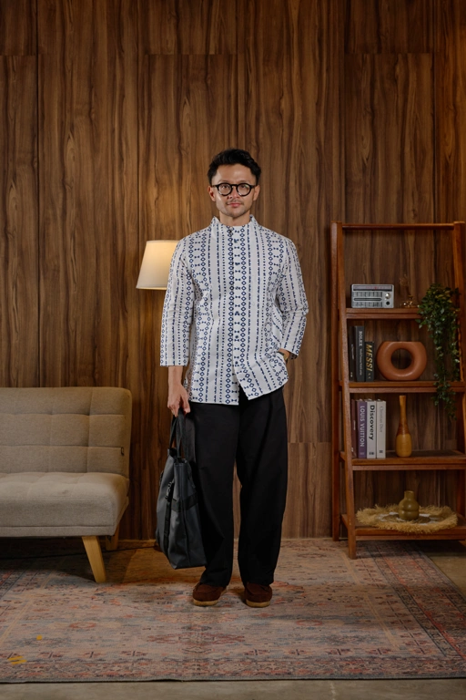 Image of BAKSARA PILLAR 3/4 Sleeve