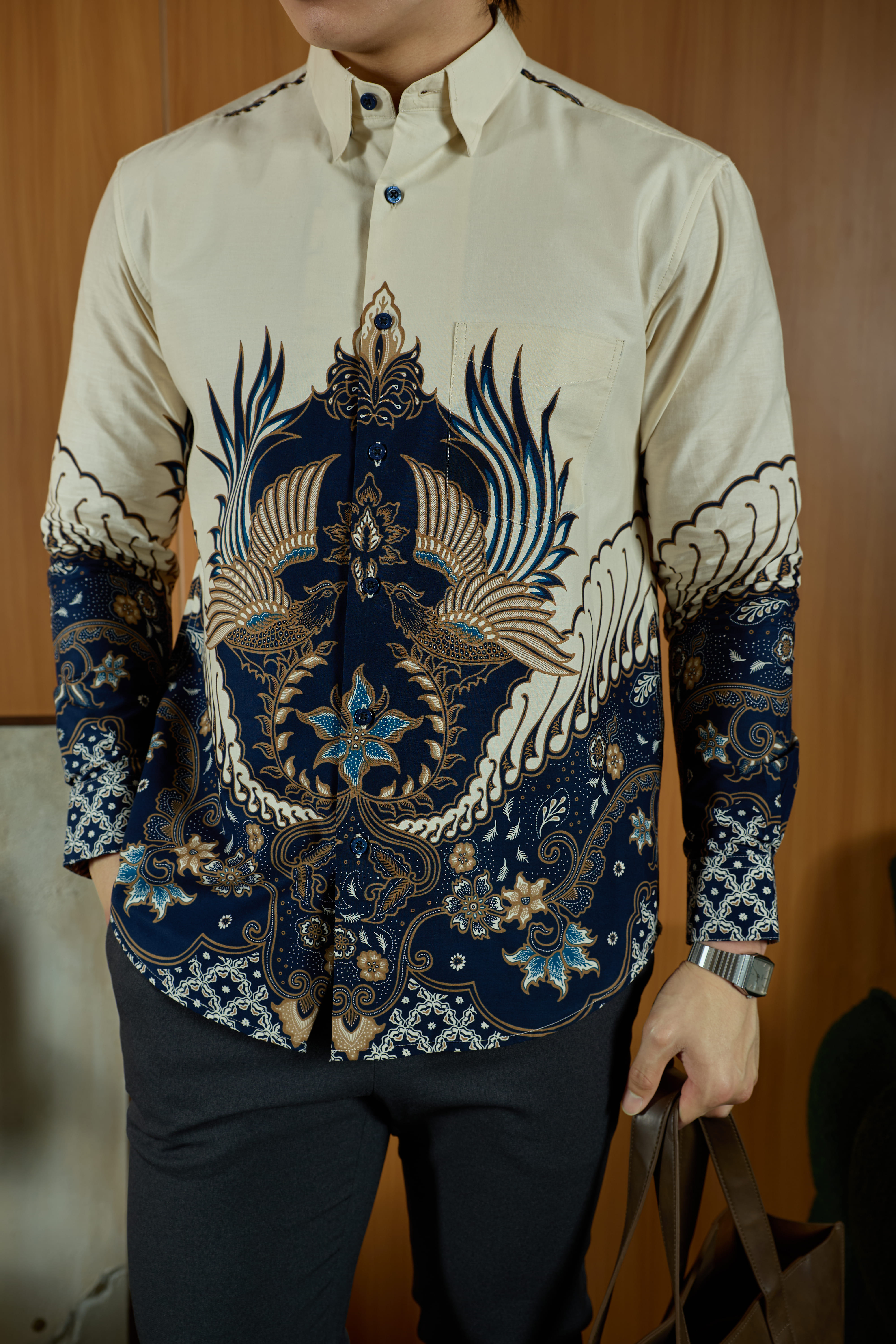 ADHIRAJA Long Sleeve