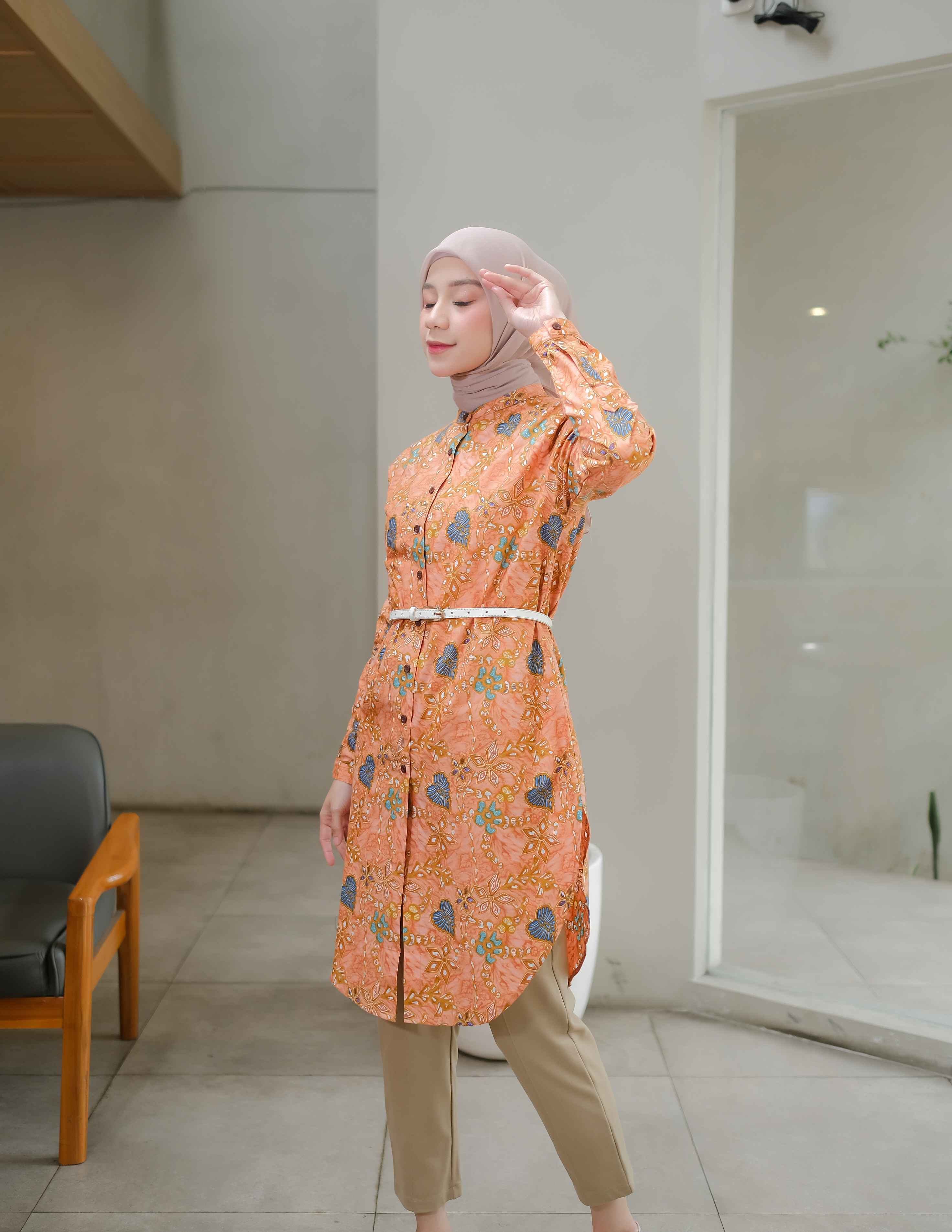 SEROJA Long Blouse Woman